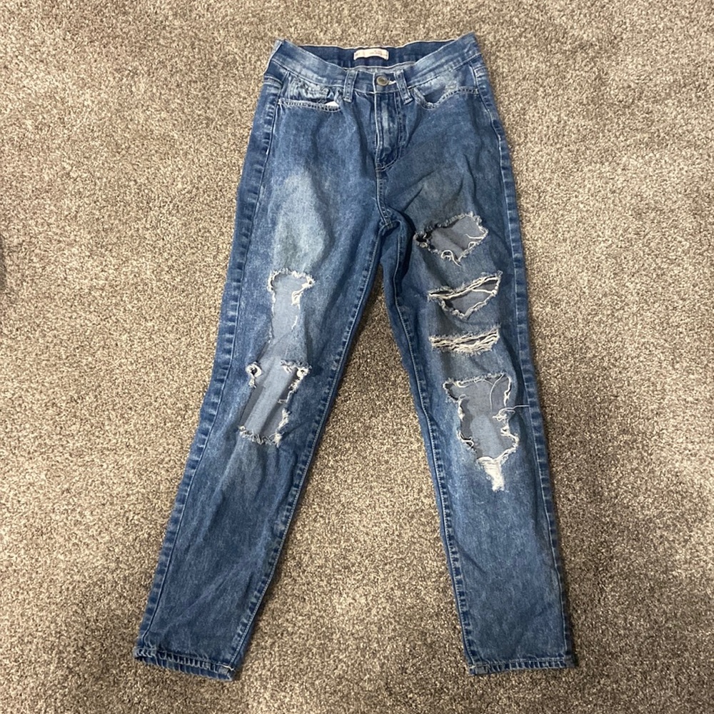 High waisted jeans